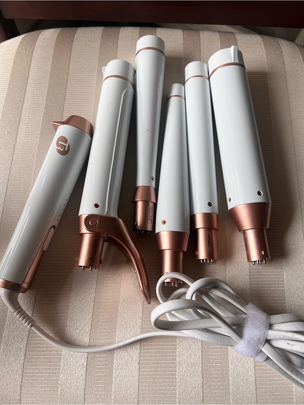 T3 76583 Curling Iron 5 attachments white and rose gold